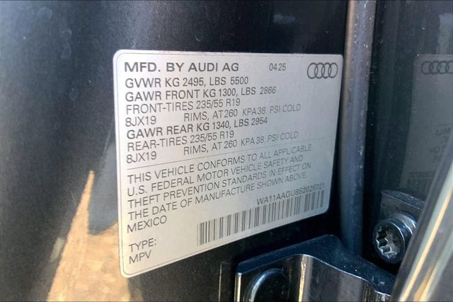 Certified 2025 Audi Q5 Premium w/ Convenience Package AWD/4WD image 34