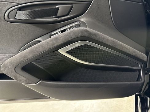 Certified 2021 Porsche 718 Boxster Spyder image 33