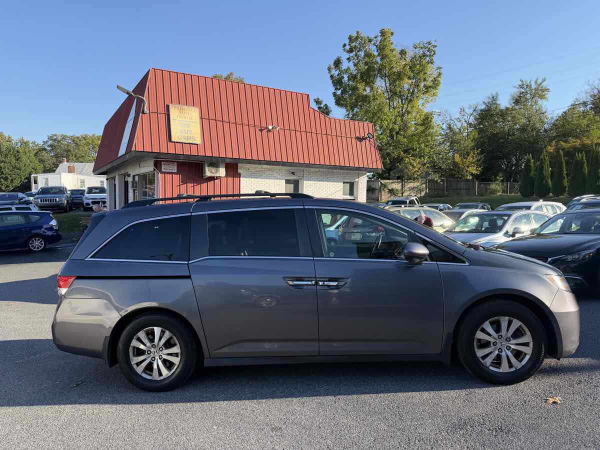 Used 2016 Honda Odyssey EX-L image 8