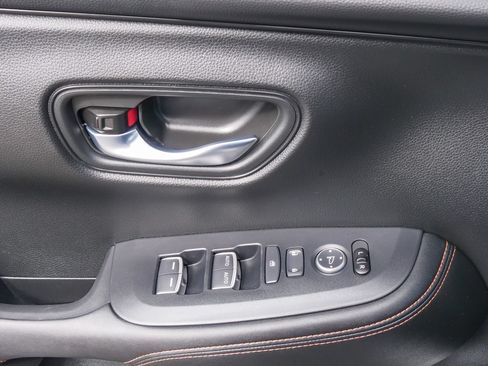 Used 2025 Honda HR-V Sport image 19
