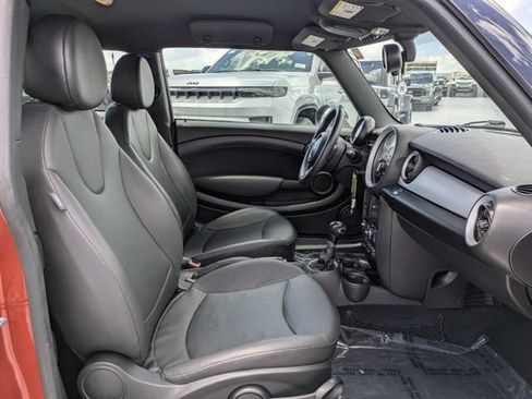 Used 2013 MINI Cooper Clubman FWD image 13
