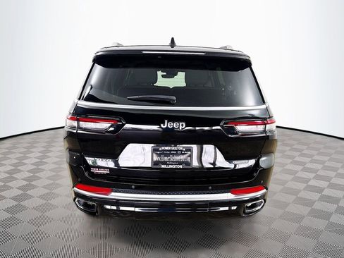 Used 2021 Jeep Grand Cherokee L Summit w/ Luxury Tech Group V AWD/4WD image 6