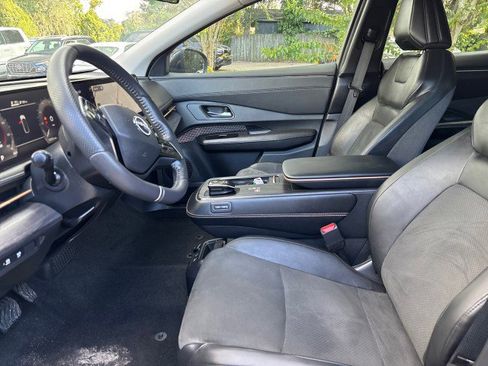 Used 2024 Nissan Ariya FWD image 10