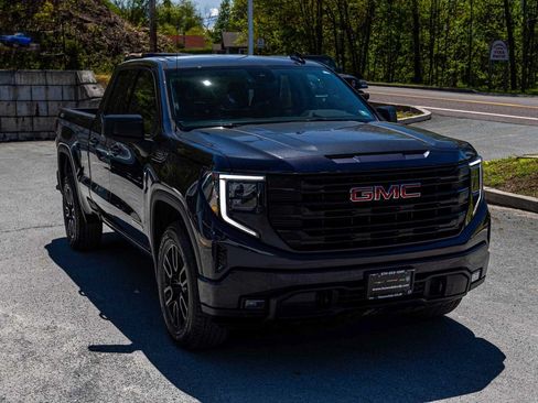 Used 2026 GMC Sierra 1500 Elevation AWD/4WD image 3