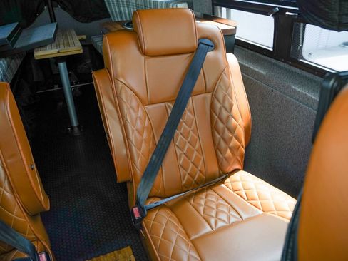 Used 2022 Mercedes-Benz Sprinter 2500 image 58