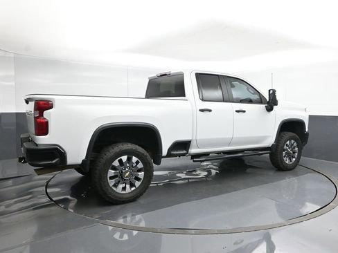 Used 2023 Chevrolet Silverado 2500 Custom w/ Gooseneck/5TH Wheel Package image 5