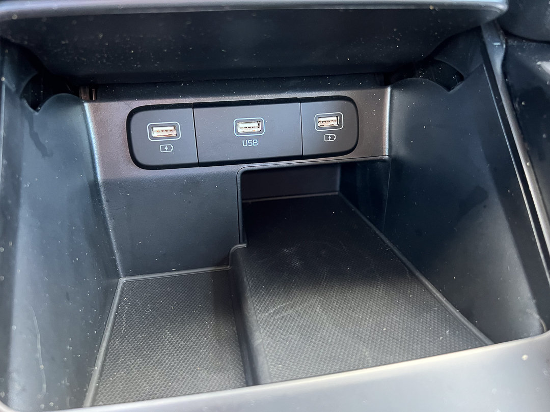 Used 2022 Kia Sorento S FWD image 27