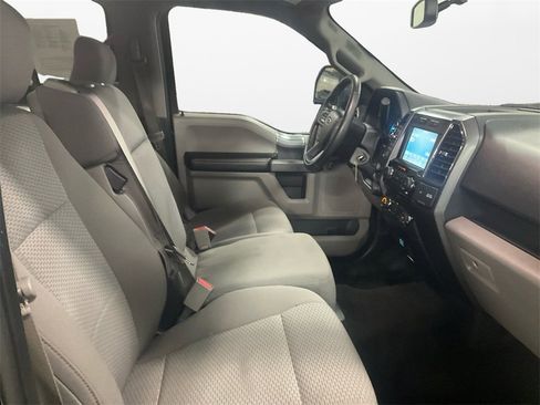 Used 2017 Ford F150 XLT w/ Equipment Group 302A Luxury image 2