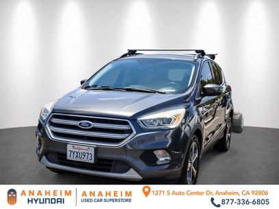 Used 2017 Ford Escape SE w/ SE Leather Comfort Package