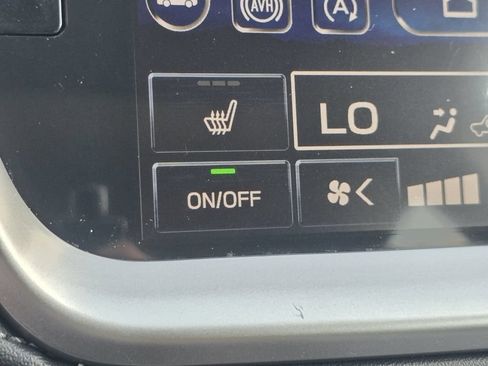 Used 2020 Subaru Outback Limited w/ Popular Package #2 AWD/4WD image 8