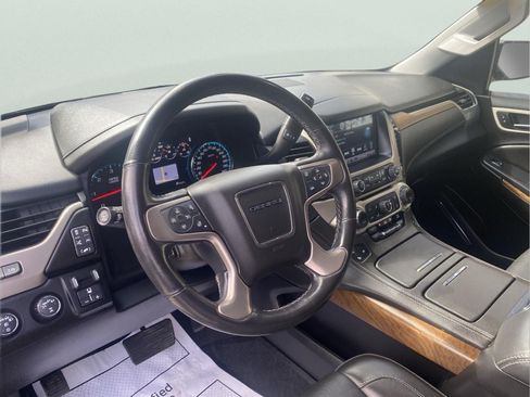 Used 2020 GMC Yukon Denali w/ Denali Premium Package AWD/4WD image 22