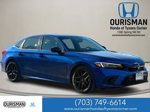 Used 2023 Honda Civic Sport image 1