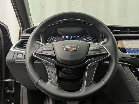 Used 2026 Cadillac XT5 Premium Luxury w/ Driver Assist Package AWD/4WD image 10