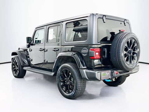 Used 2023 Jeep Wrangler Sahara w/ Cold Weather Group image 5
