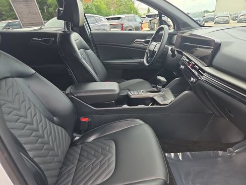 Certified 2026 Kia Sportage X-Line w/ X-Line Technology Package AWD/4WD image 17