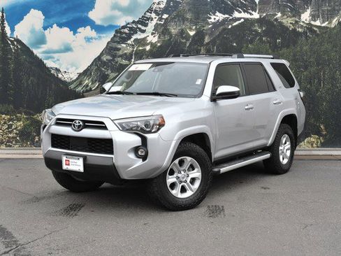 Certified 2023 Toyota 4Runner SR5 AWD/4WD image 6