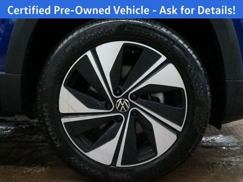 Certified 2024 Volkswagen Taos SE image 83