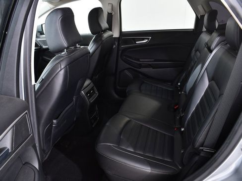 Used 2022 Ford Edge SEL w/ Convenience Package image 16