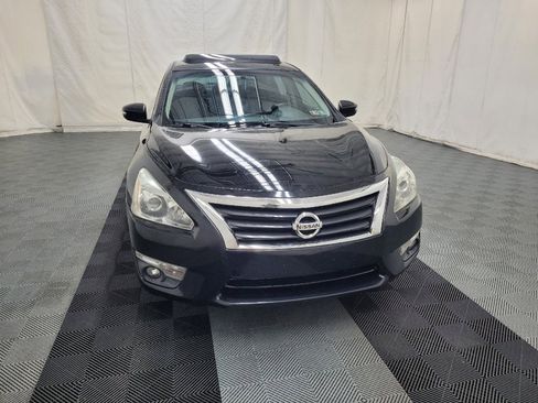 Used 2015 Nissan Altima 2.5 SV w/ Convenience Package FWD image 14