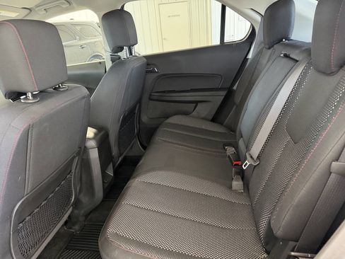 Used 2017 Chevrolet Equinox LT w/ Convenience Package image 27