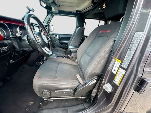 Used 2019 Jeep Wrangler Unlimited Rubicon AWD/4WD image 24