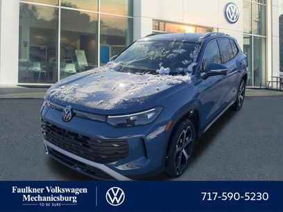 New 2026 Volkswagen Tiguan SE