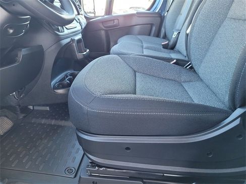 Used 2025 RAM ProMaster 2500 w/ Safety Group image 17