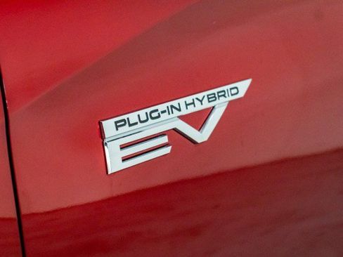 New 2025 Mitsubishi Outlander SEL image 4