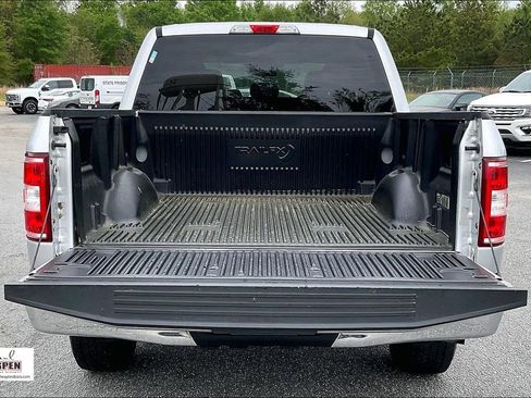Used 2018 Ford F150 XLT image 17