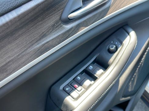 New 2026 Jeep Grand Cherokee L 4WD image 12