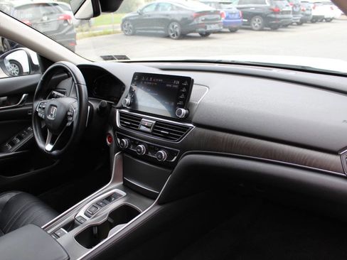 Used 2018 Honda Accord EX-L image 17