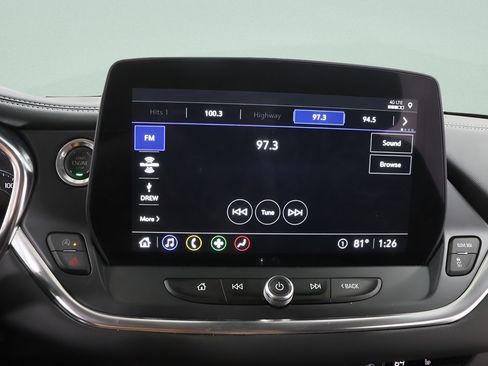 Used 2025 Chevrolet Blazer LT AWD/4WD image 9