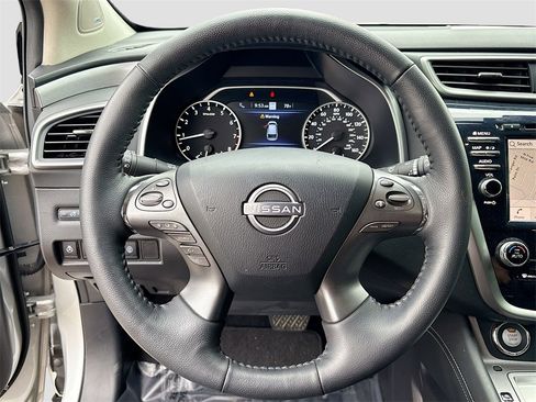 Used 2024 Nissan Murano SL w/ Cargo Package image 11