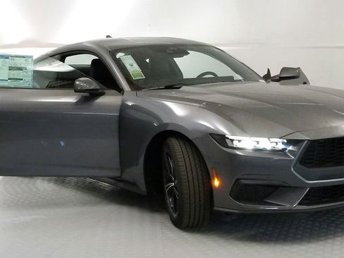 New 2025 Ford Mustang Premium image 9