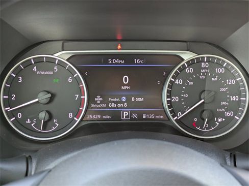 Used 2024 Nissan Sentra SV w/ Lighting Package image 28