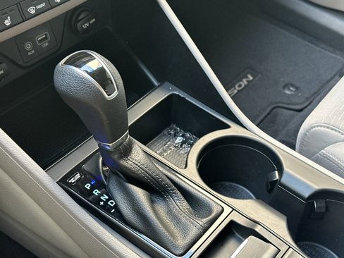 Used 2020 Hyundai Tucson Value w/ Cargo Package image 19