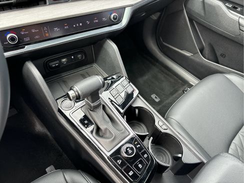 Used 2023 Kia Sportage X-Line w/ X-Line Premium Package AWD/4WD image 16