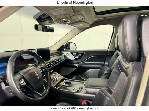 Certified 2022 Lincoln Aviator Reserve w/ Equipment Group 201A AWD/4WD image 37