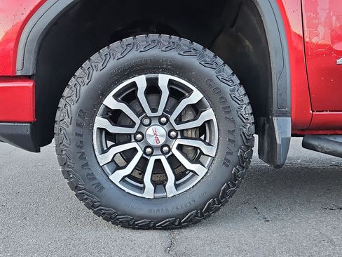 Used 2023 GMC Sierra 1500 AT4 w/ Technology Package image 14