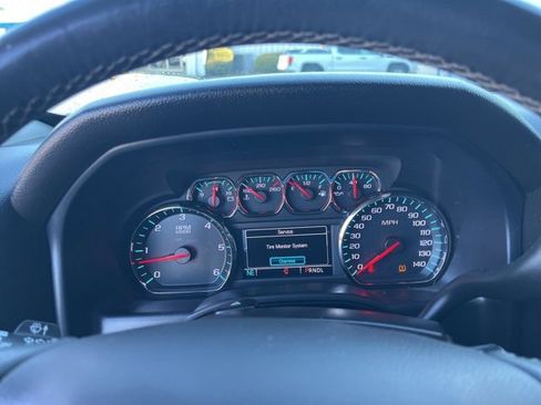 Used 2017 Chevrolet Silverado 1500 LT w/ All Star Edition image 21