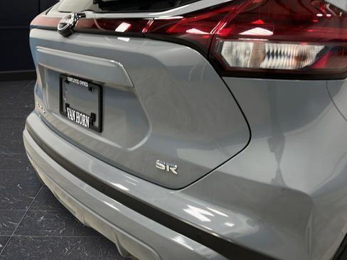 Used 2024 Nissan Kicks SR w/ SR Premium Package image 31