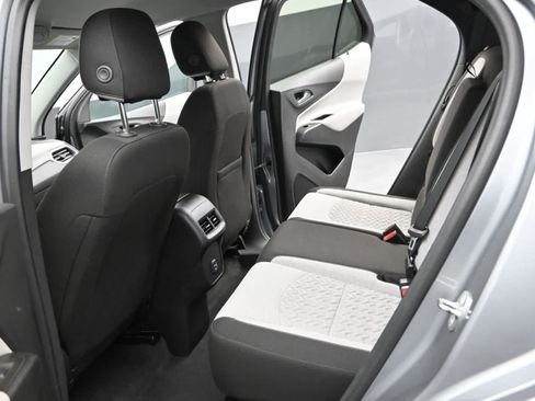 Used 2023 Chevrolet Equinox LS w/ LS Convenience Package FWD image 15