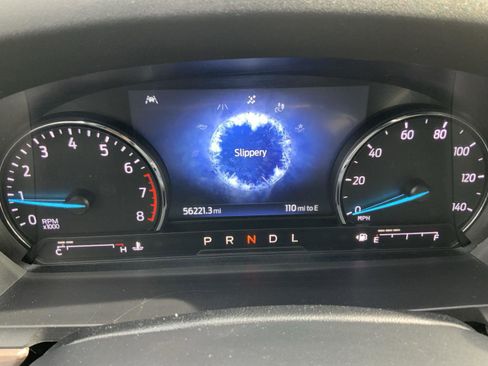 Used 2022 Ford Explorer Limited image 55