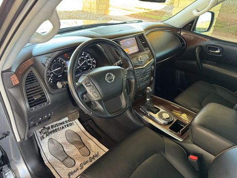 Used 2019 Nissan Armada Platinum w/ Captain's Chairs Package image 10