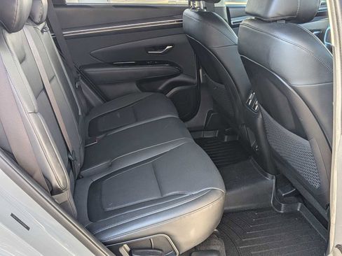 Used 2023 Hyundai Tucson Limited AWD/4WD image 25