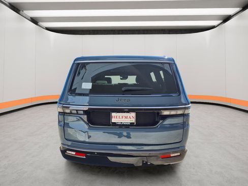 New 2026 Jeep Grand Wagoneer 2WD image 5