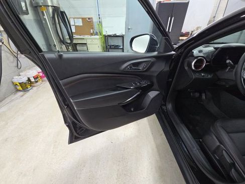 Used 2024 Chevrolet Trax RS w/ Driver Confidence Package image 19