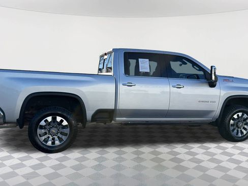 Used 2020 Chevrolet Silverado 2500 LTZ w/ LTZ Premium Package image 4