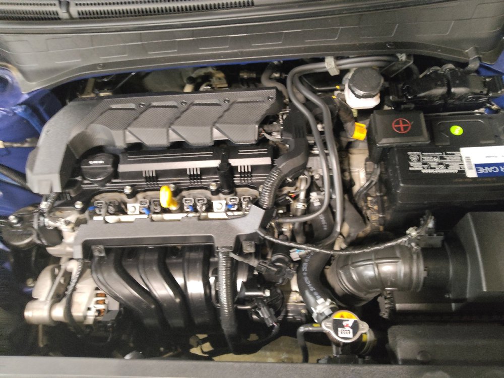 Used 2022 Hyundai Venue Limited FWD image 30