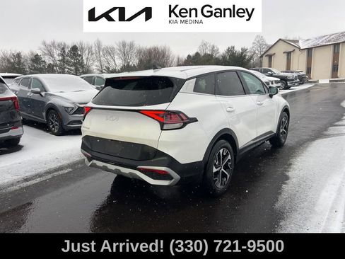 Certified 2023 Kia Sportage EX image 5